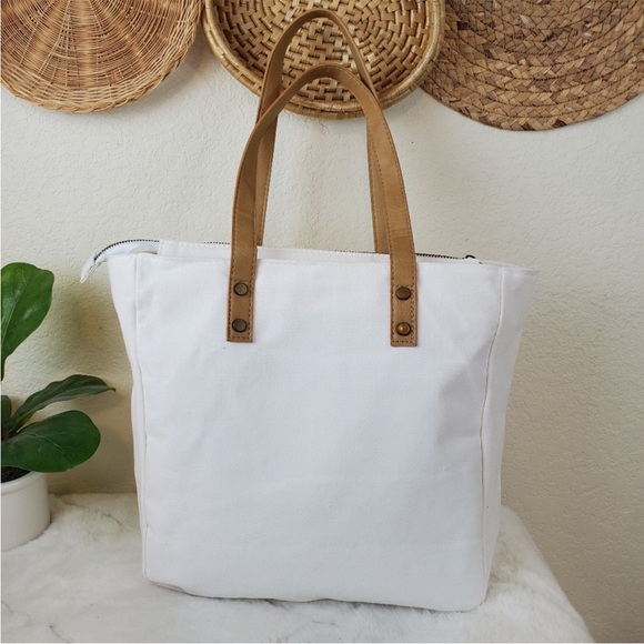 Cozy Earth Bag/Tote! - Picture 3 of 6